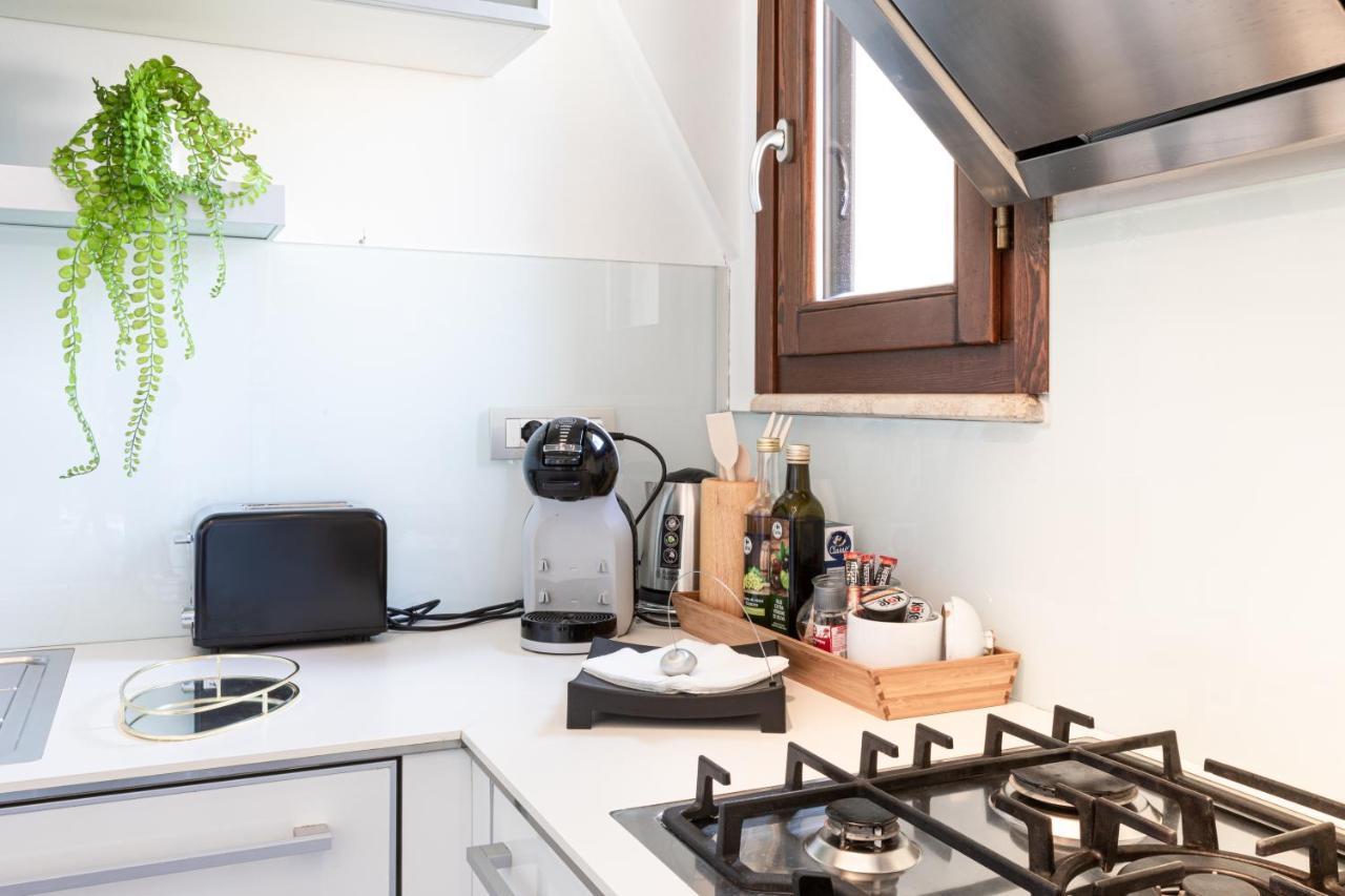 Sempione Split-Level Terrace Apartment - Top Collection ميلان المظهر الخارجي الصورة